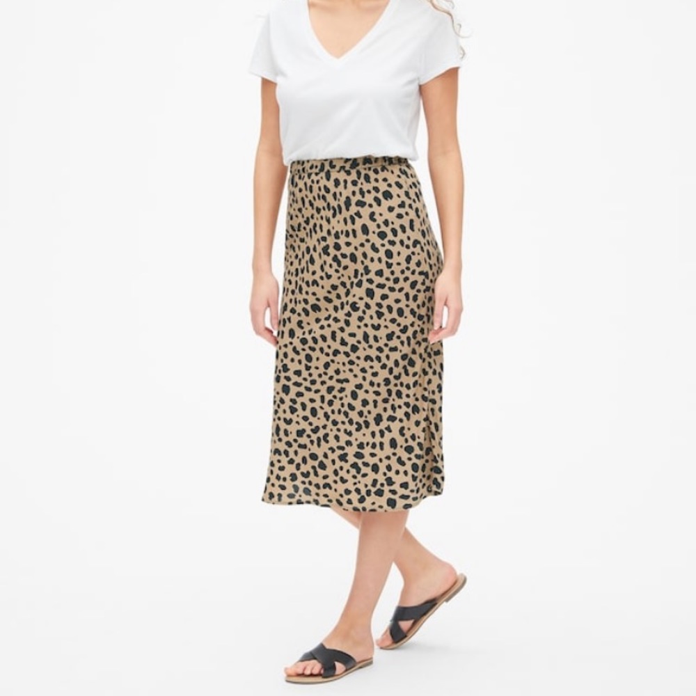 NWT leopard skirt